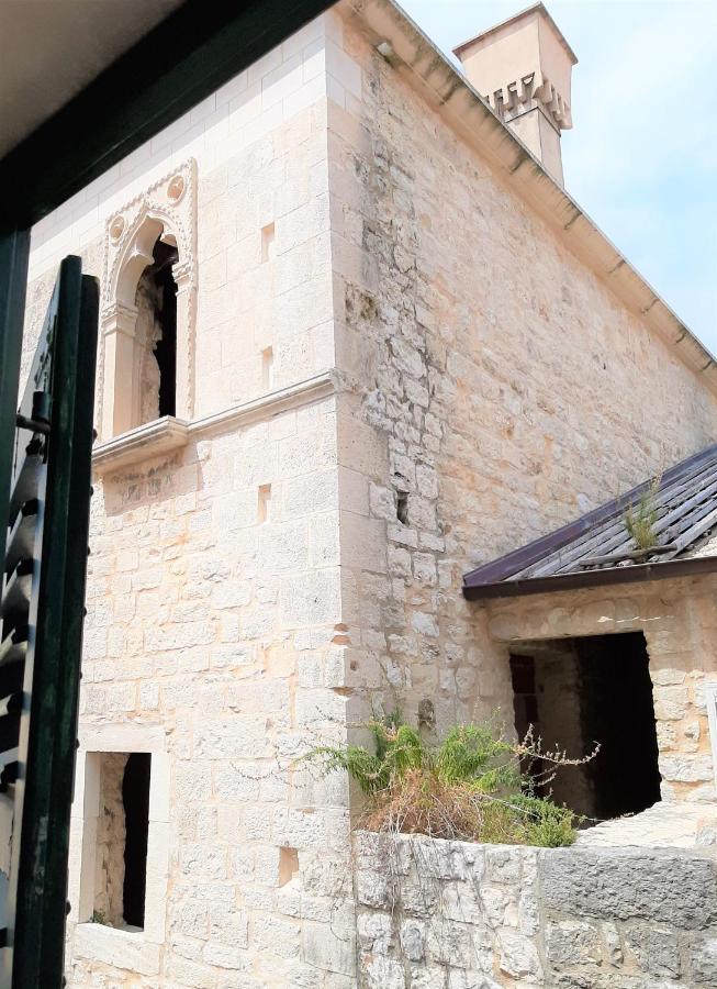 Rooms And Apartments Villa Town Gate Hvar Χβαρ Εξωτερικό φωτογραφία