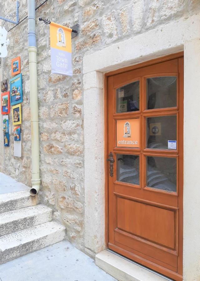 Rooms And Apartments Villa Town Gate Hvar Χβαρ Εξωτερικό φωτογραφία