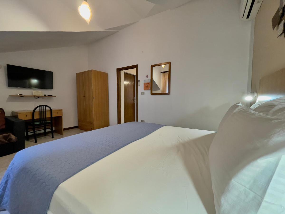 Rooms And Apartments Villa Town Gate Hvar Χβαρ Εξωτερικό φωτογραφία